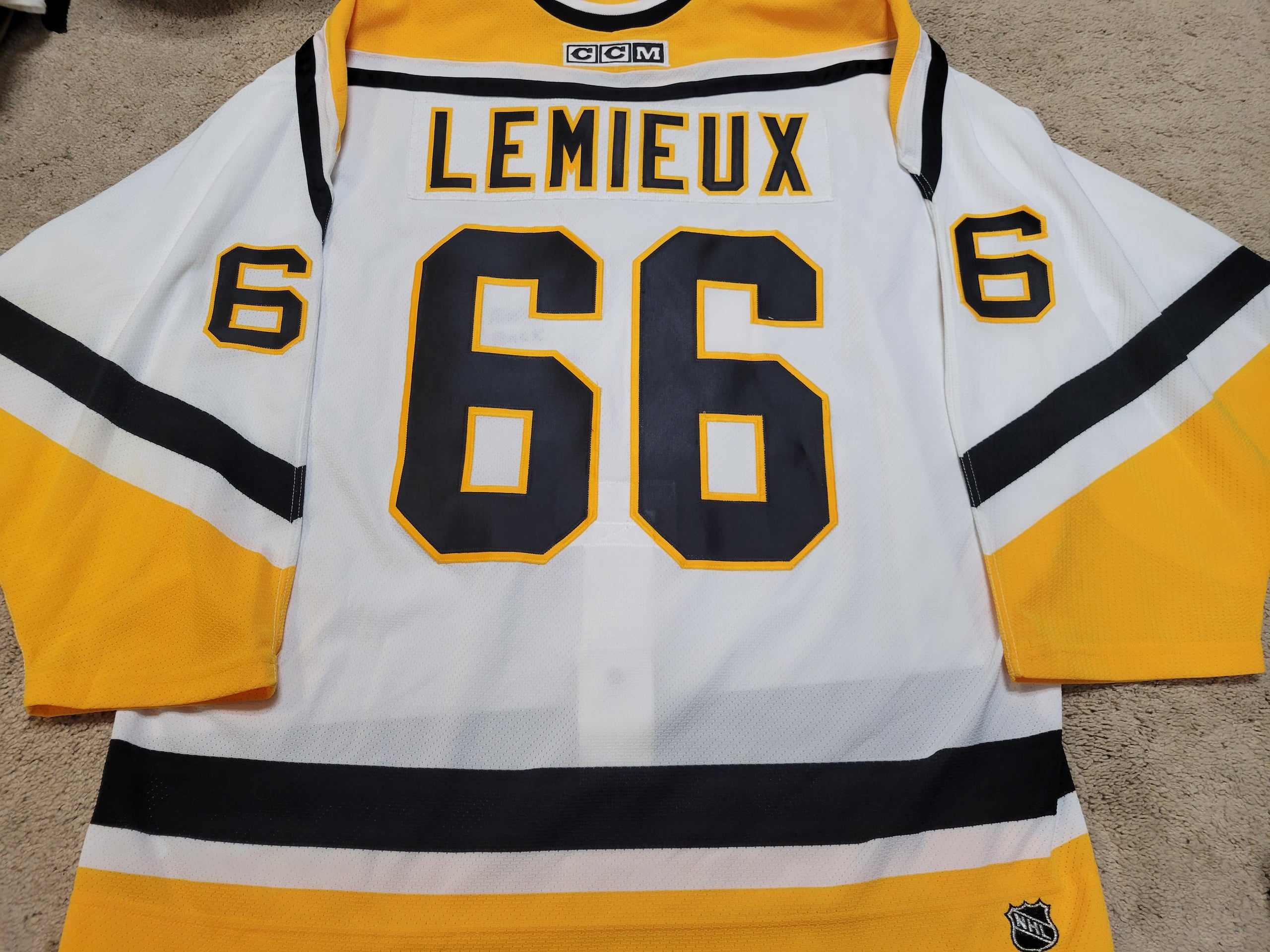 Pittsburgh Penguins Mario Lemieux Mario 66 Shirt